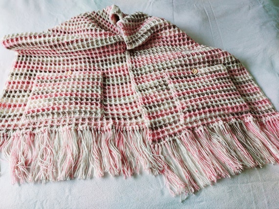 Crochet Pattern for Winter Waffle Stitch Pocket Shawl With Tassels