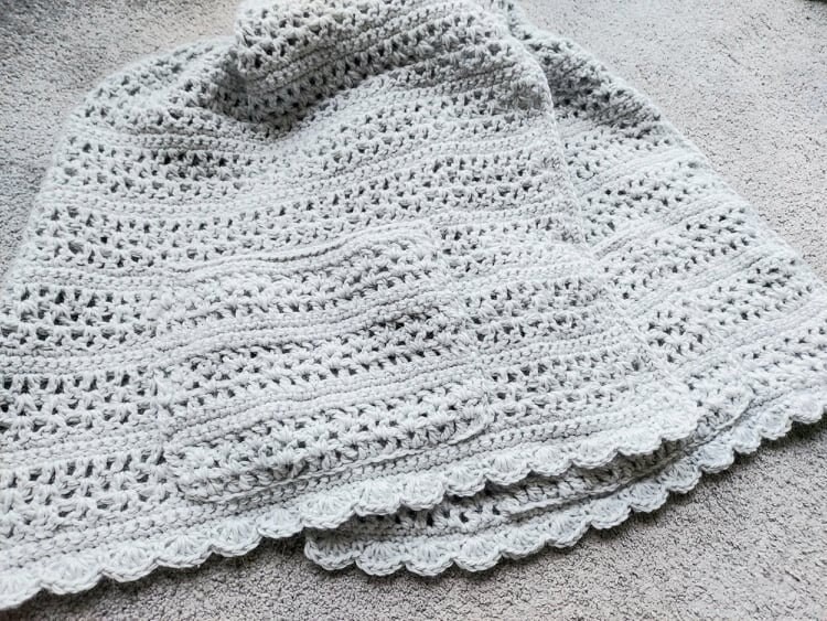 Crochet Pattern for soft pocket shawl, Pocket Scarf, Christmas gift,  long shawl, winter shawl