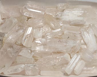 400 grams. Danburite crystals. La Aurora, Charcas, Mexico
