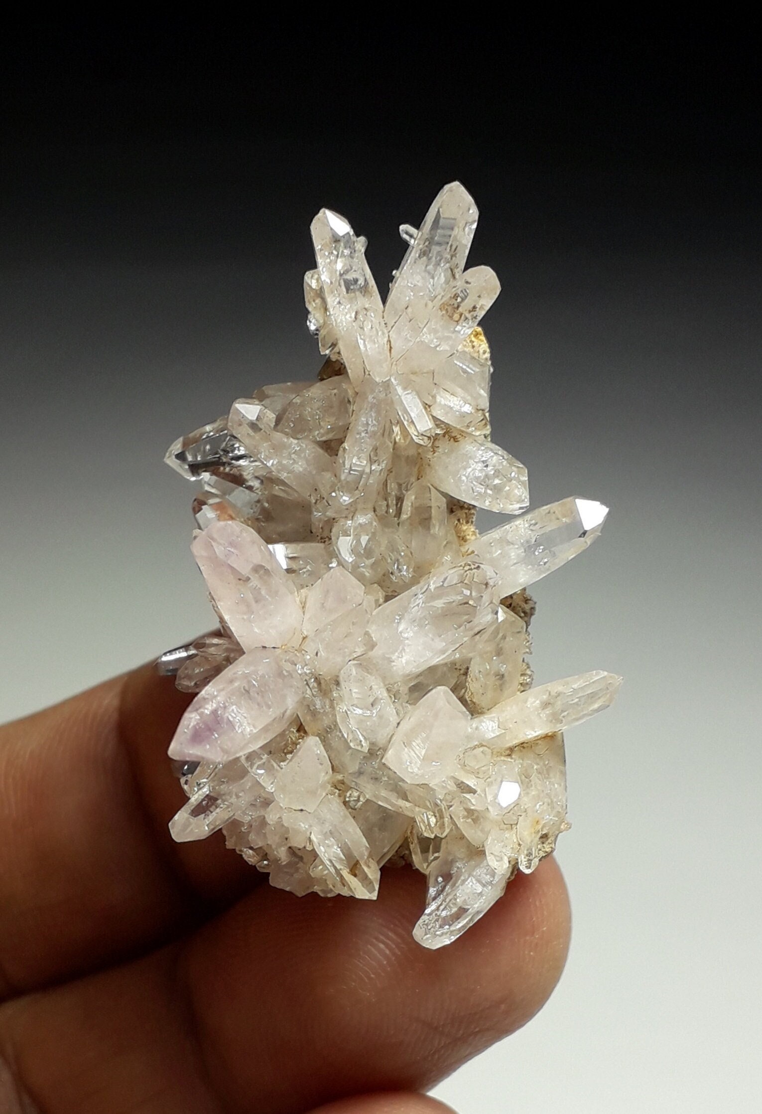 9gr. Gemmy Quartz Crystal Cluster. Piedra Parada, Veracruz  Mexico.