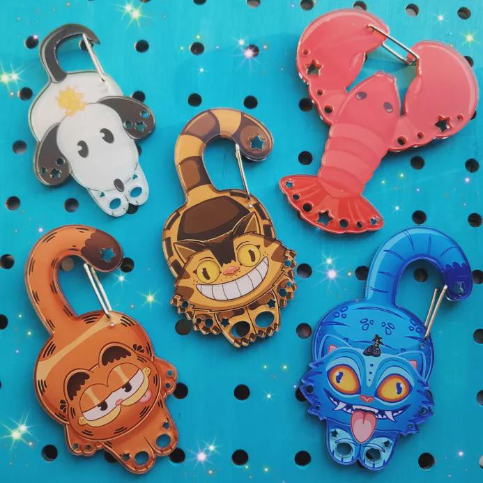 ジャスティンデイビス 猫型ブロンズカラビナ Decorative Acrylic Carabiners for Keychains! - Etsy