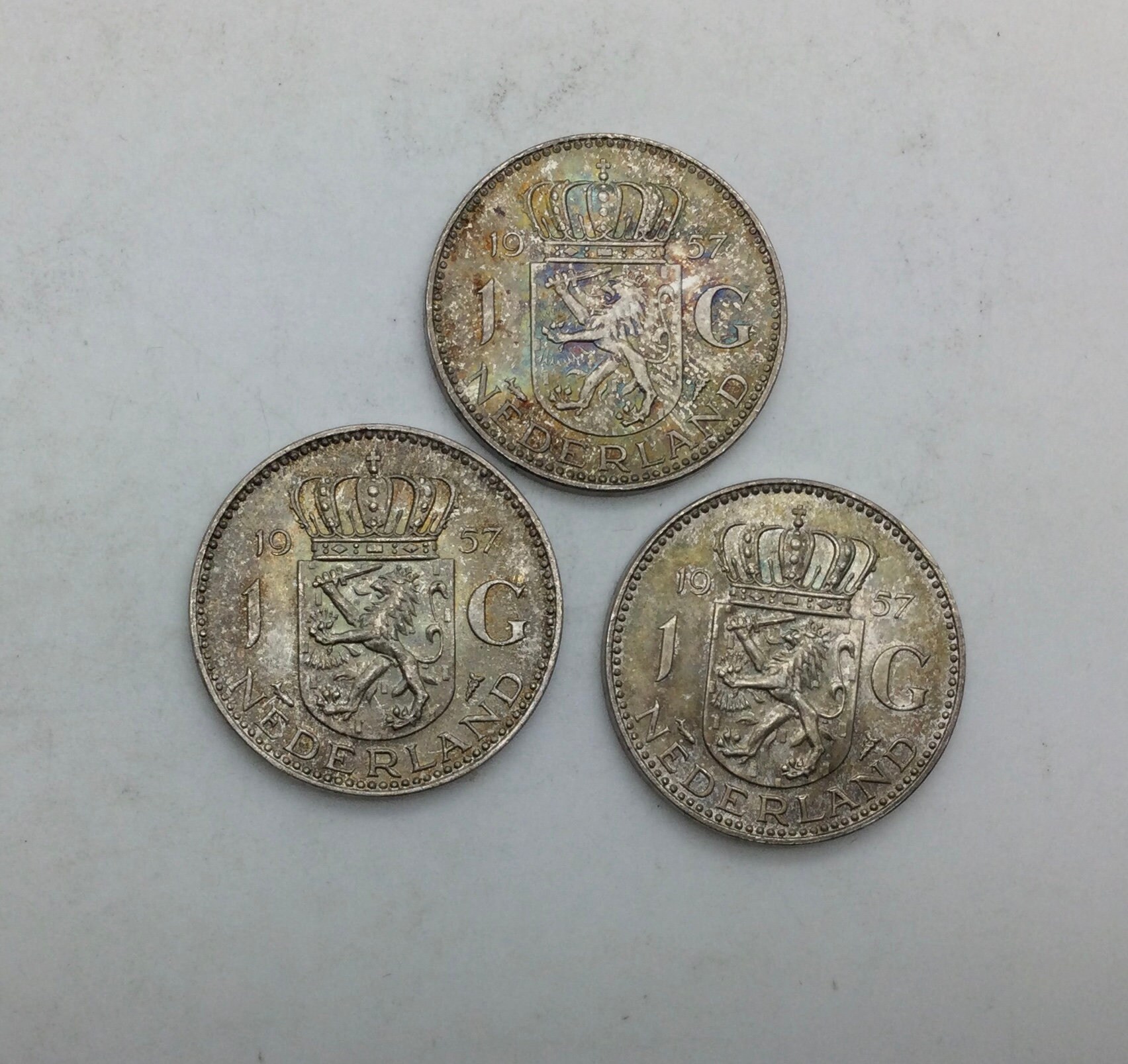 1957 Netherlands One Gulden Toned Original Mint State Coin Queen Juliana  Crown Over Coat of Arms Lion Rampant Left Carrying Sword - Etsy