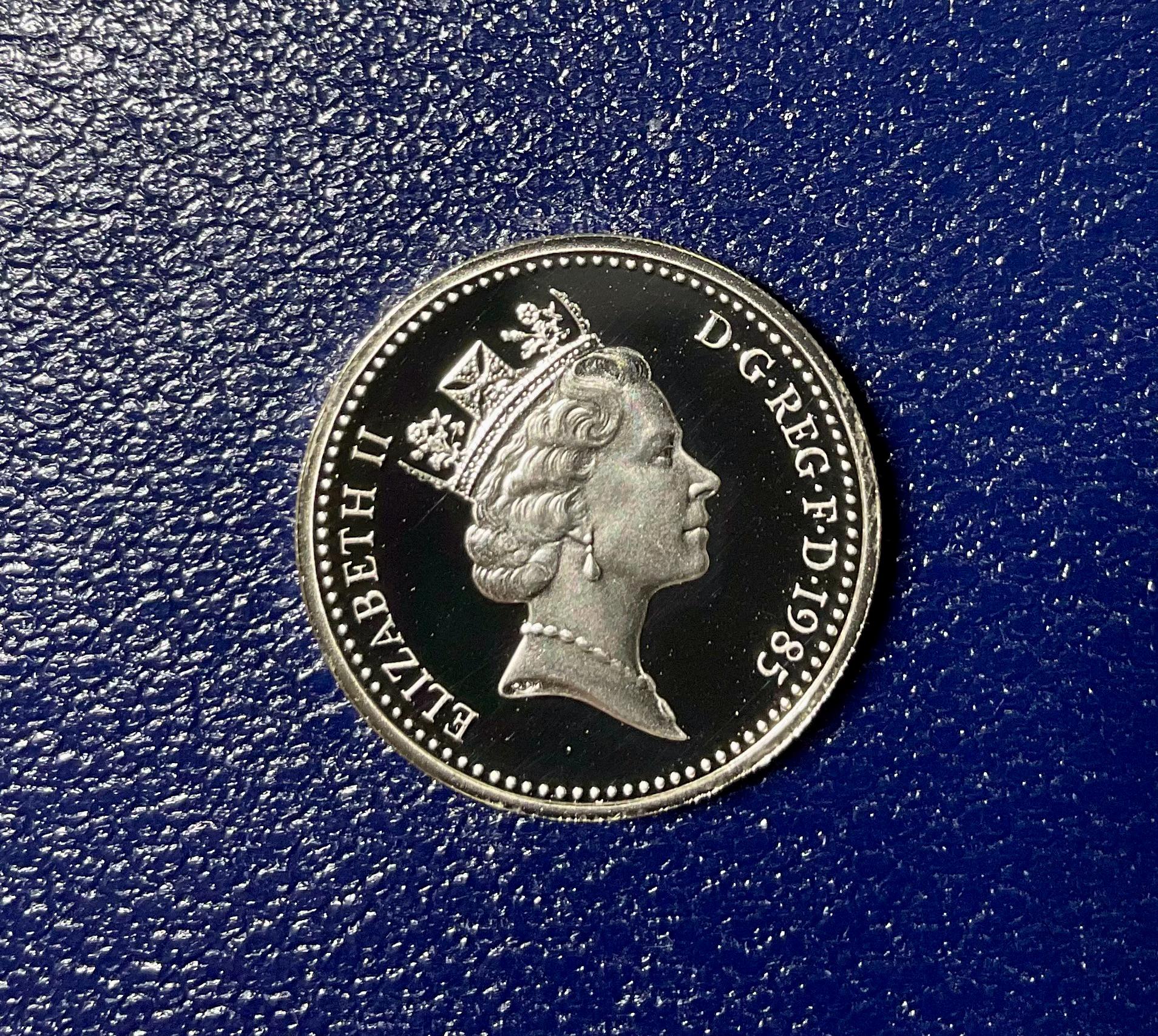 1985 elizabeth ii one pound coin - Etsy 日本