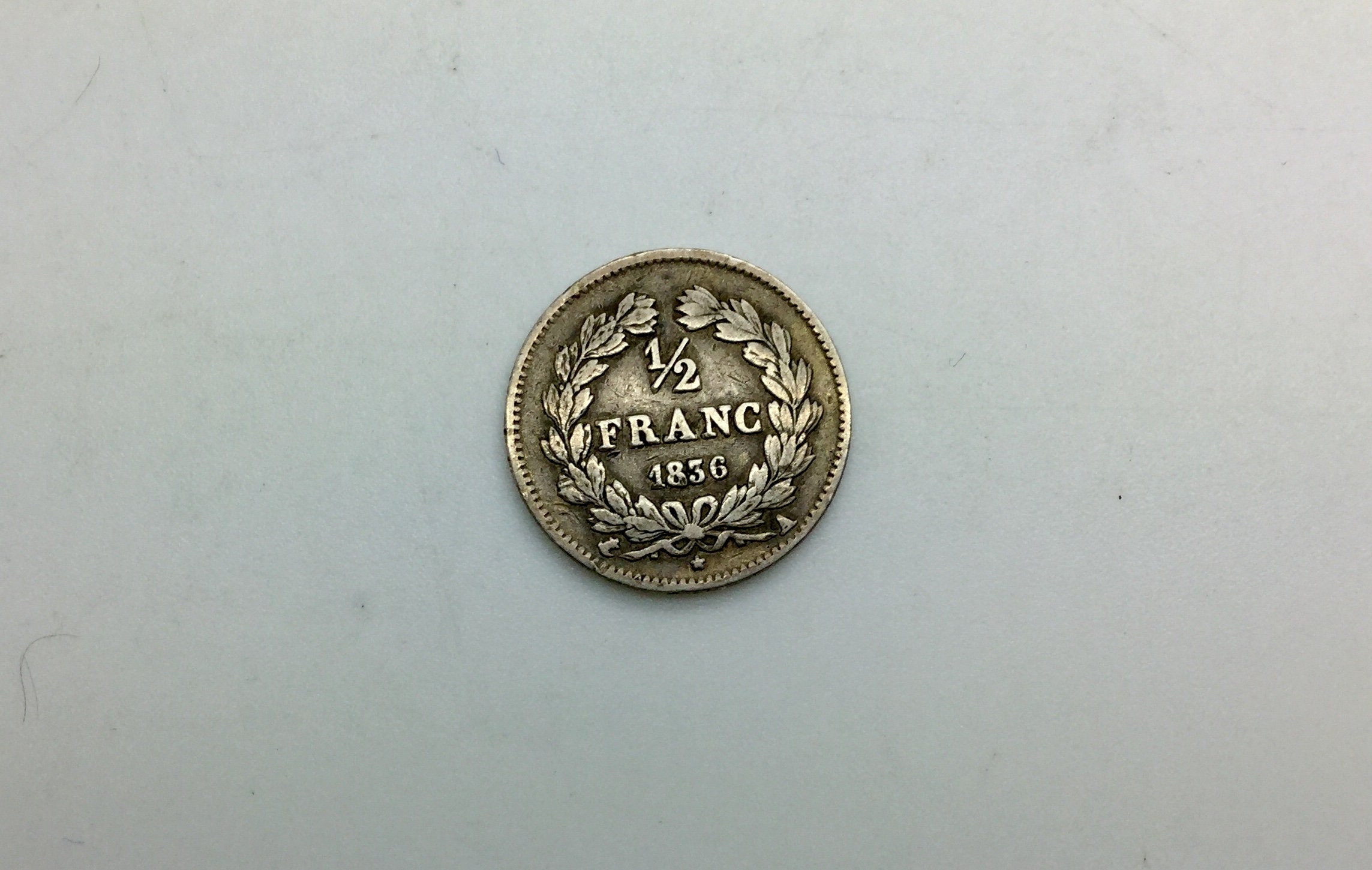 フランス 5フラン 銀貨 1836年 ルイ・フィリップ1世 フランス5フラン銀貨 ルイ・フィリップ1世 1831年MA 美品－ 送料