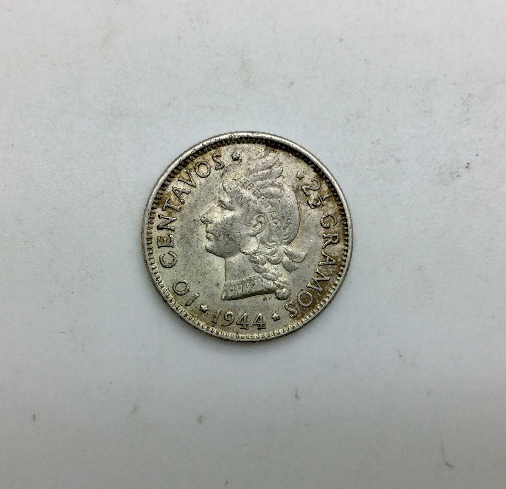 1945年、1944年　ブレスレット Dマーク　10センタボ　フィリピン 1945年、1944年 ブレスレット Dマーク 10センタボ フィリピン 1945年