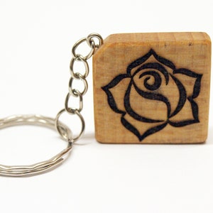 Customizable key chain Rose