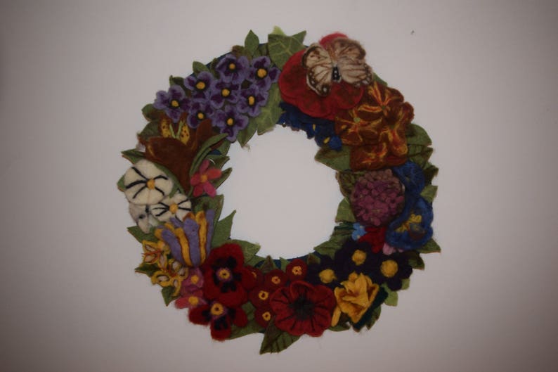 Garland, flowers, Victorian, image 1