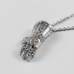 Gauntlet Necklace