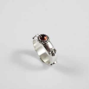 Howl Ring Unisex Silver Ring image 3