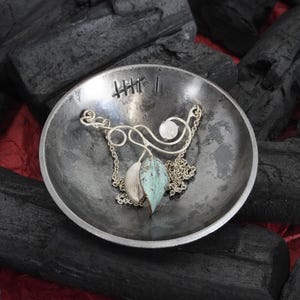 Personalised Iron Ring Dish – 6th Anniversary Gift – Handcrafted Bowl for Wife – Tally Marks Keepsake