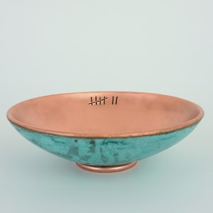 Copper Bowl with Green Patina • 7th Wedding Anniversary gift • Tally Mark & Personalisation Options • M Size Copper bowl • Verdigris Finish