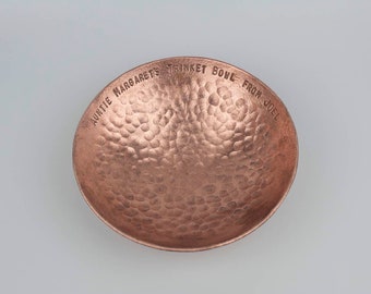 Hammered Copper Bowl - Large jewellery Dish - Copper anniversary - Copper Ring Dish for her - Copper Christmas gift - Christmas display dish
