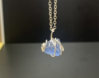 Blue fluorite necklace,personalized rainbow fluorite crystals,Custom raw fluorite stone necklace,Rough Fluorite pendant,fluorspar jewelry