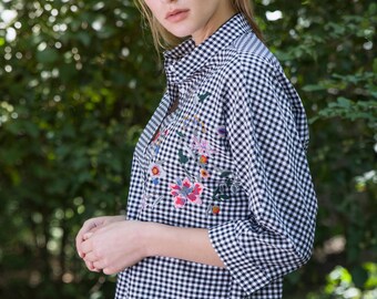 OLIVIA BLACK EMBROIDERED Shirt