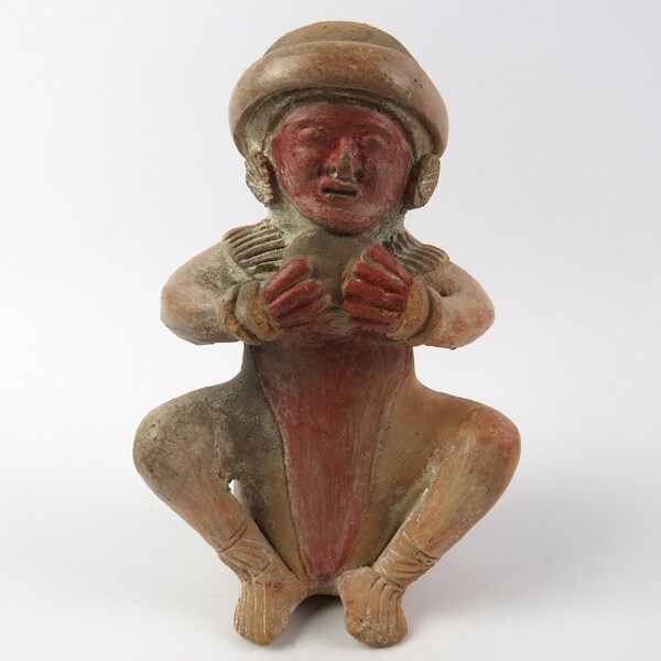 Statuette précolombienne de musicien en terre cuite, Figurine primitive de musicien Inca Maya Aztèque, Instrument musical anthropomorphe