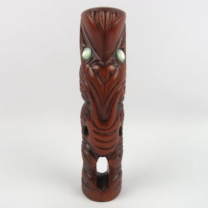 New Zealand Maori Tiki, Polynesian Rotorua totem, Matai wood tiki statue with paua shell eyes, Maori tekoteko