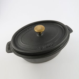 Staub black cast iron cocotte, Enameled cast iron oven dutch, Cast iron gratin dish, French stew pot, Traditional cooking, Durable cookware