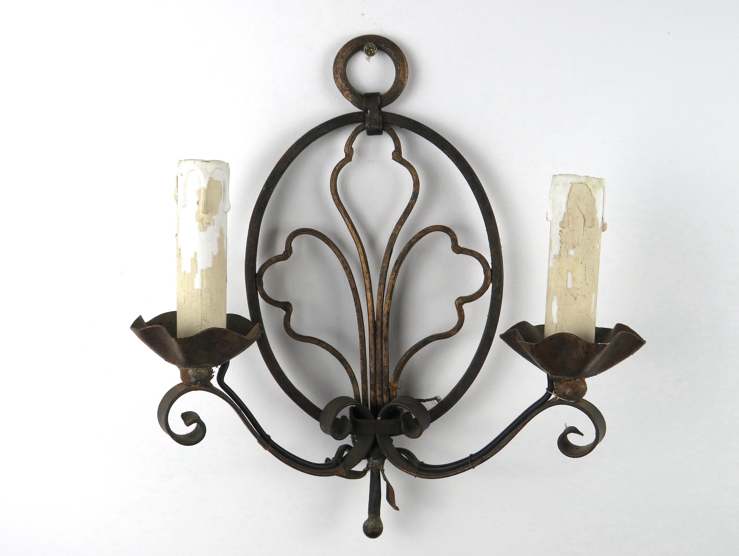 Applique Murale en Fer Forgé, Applique à Deux Bras Métal Noir et Or, Décor Mural Médiéval, Ferronner