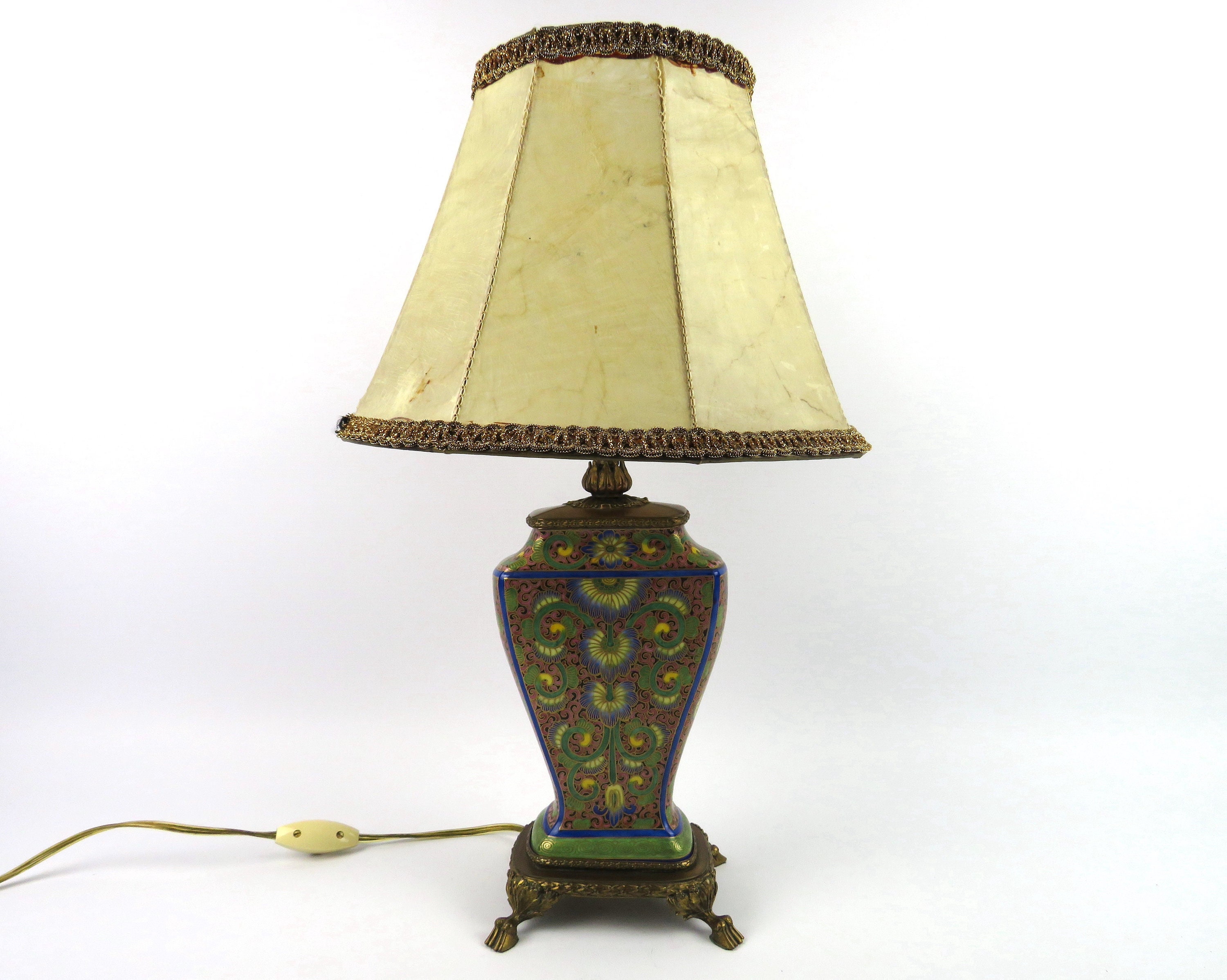 Lampe de Table en Porcelaine Japonisante Effet Cloisonné, Pied Lampe Style Néoclassique Napoléon Iii