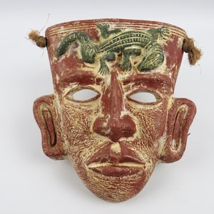 Vintage Mexican terracotta wall mask, clay wall mask with sculpted lizard, folk craftsmanship from Guerrero