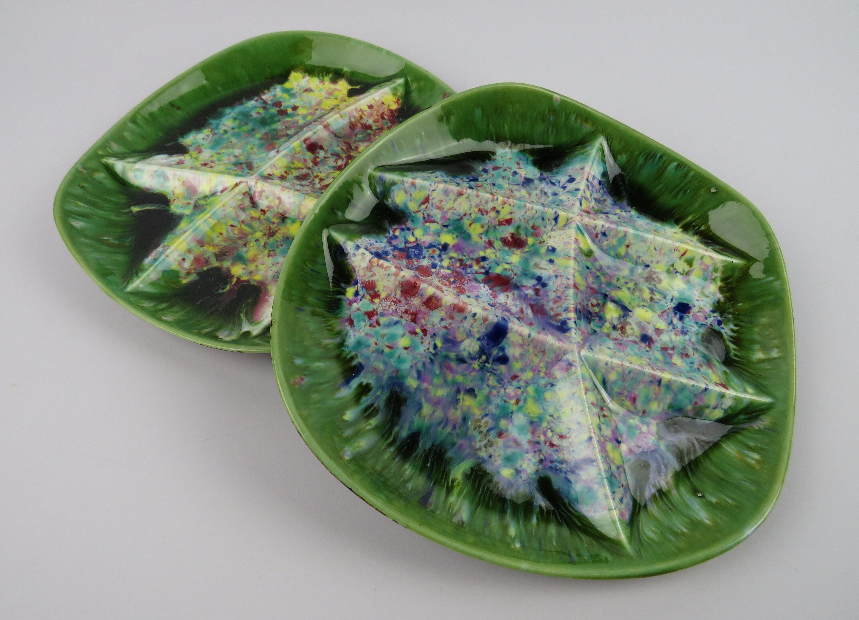 2 Assiettes en Grès Du Morvan Gaston Gaubier, Assiettes à Fondue Style Pointilliste Fat Lava, Compar