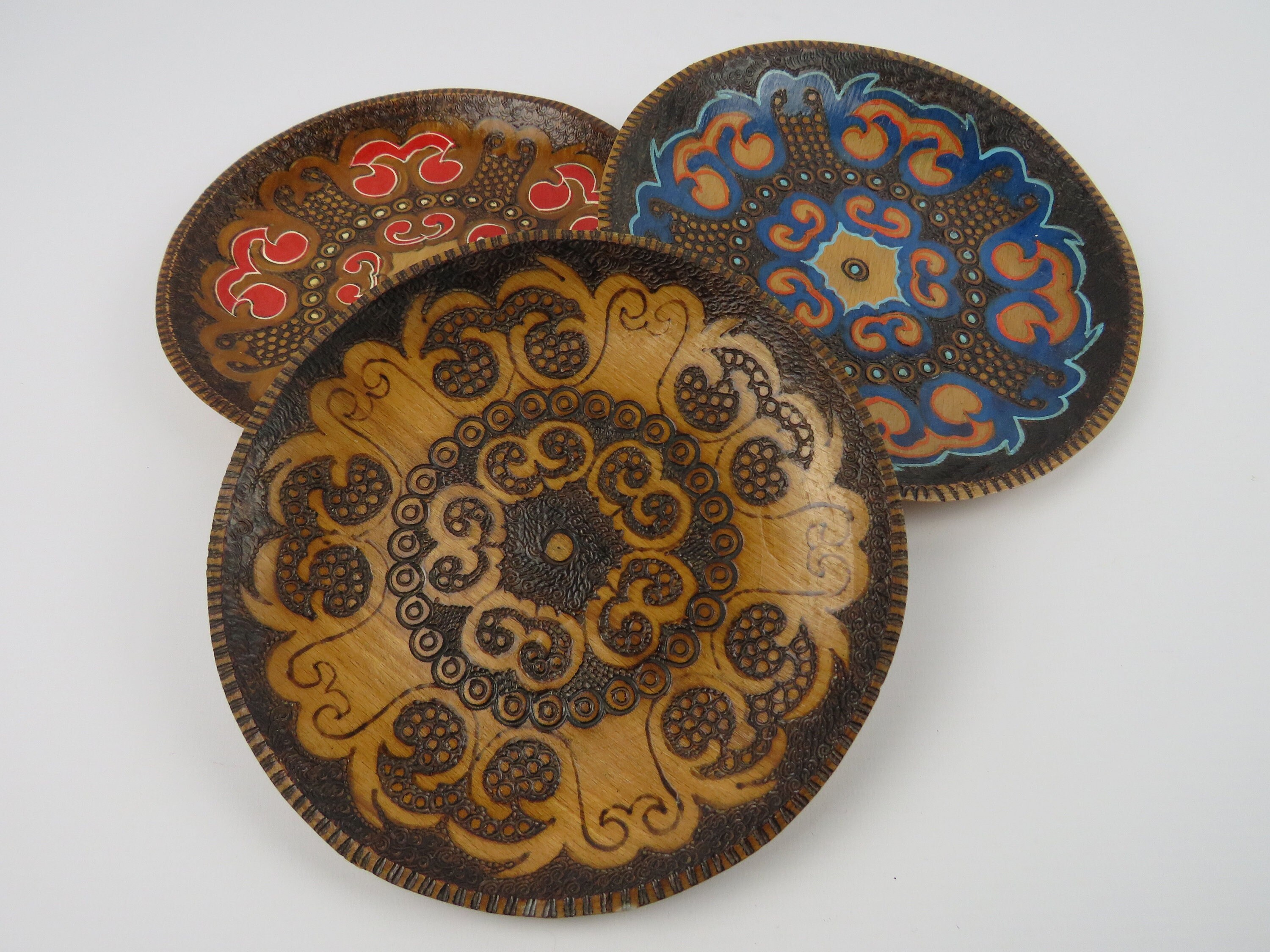 Assiettes Murales en Bois Sculpté Set de 3, Assiettes Décoratives à Suspendre, Vide-Poches Exotique 