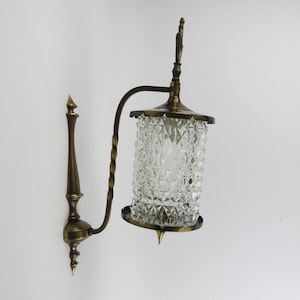 Vintage brass wall sconce with textured glass shade, Offset lantern sconce, Diamond glass shade wall lantern, Rustic farmhouse wall light