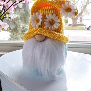 Daisy Sunflower Gnome Spring Summer Gnome Mothers Day Gnome. - Etsy