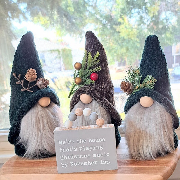 Forest hat plush soft Figurine Woodland Gnome Nordic Tomte Norwegian Scandinavian winter decoration House decor Dark green Brown decor