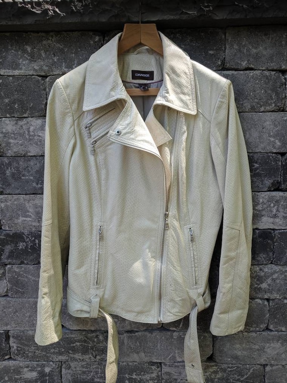 danier white leather jacket