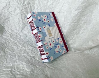 Handmade travel pocket sketchbook 6x4 in 160gsm Canson paper 120 pages. Coptic binding sketchbook. gift for travellers.