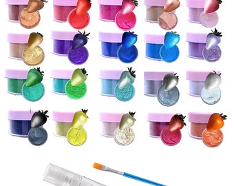 May include: Set of 20 small jars of edible luster dust in various colors, including gold, silver, red, blue, green, and purple. Each jar has a small strawberry on top. The set also includes a small bottle of edible glue and a paintbrush.