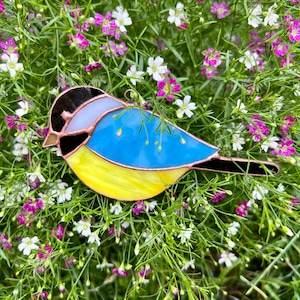 Stained glass bird suncatcher window hanging Flying bird home decor bird lovers gift Chickadee suncatcher Mothers Day gift Bird