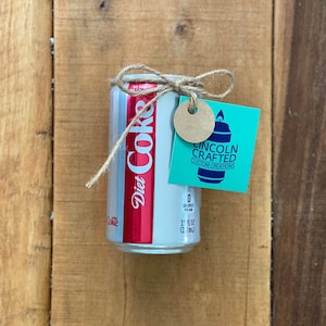 Diet Coke mini (7.5oz) Craft Candle - 100% Sojawachs - * Duftend * - Handgemacht - Hochzeitsgeschenk - Bräutigam Geschenk - DIY - Coca Cola - Made in USA