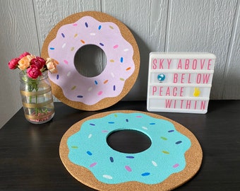 Donut Cork Board (see description below)