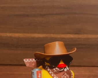 Paperella Di Gomma Cowboy Con Cappello, Sciarpa E Occhiali - Giocattolo Da Bagno E Accessorio Decorativo, 5,5 Cm, Morbida E Sicura