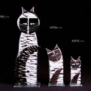 Cat glass statue many sizes up to 40 cm high. Handcrafted fused glass design. Perfect gift idea. image 7