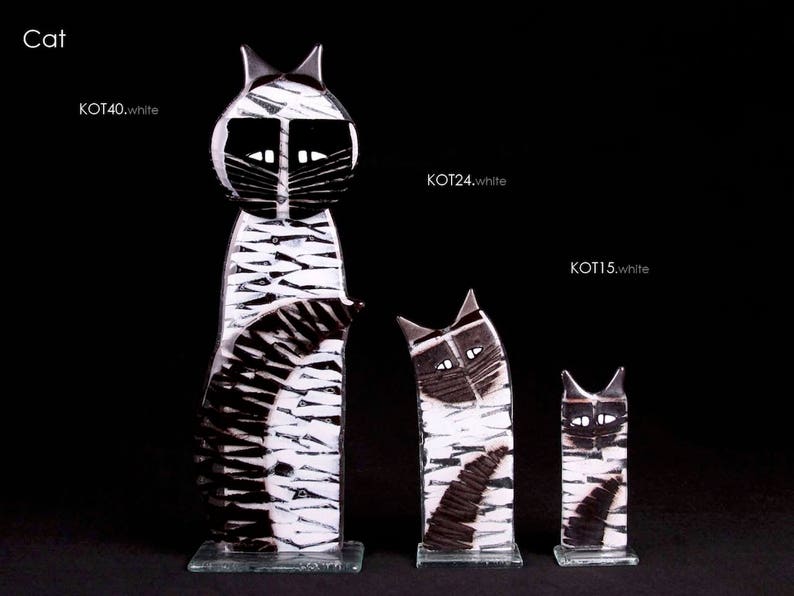 Cat glass statue many sizes up to 40 cm high. Handcrafted fused glass design. Perfect gift idea. image 7