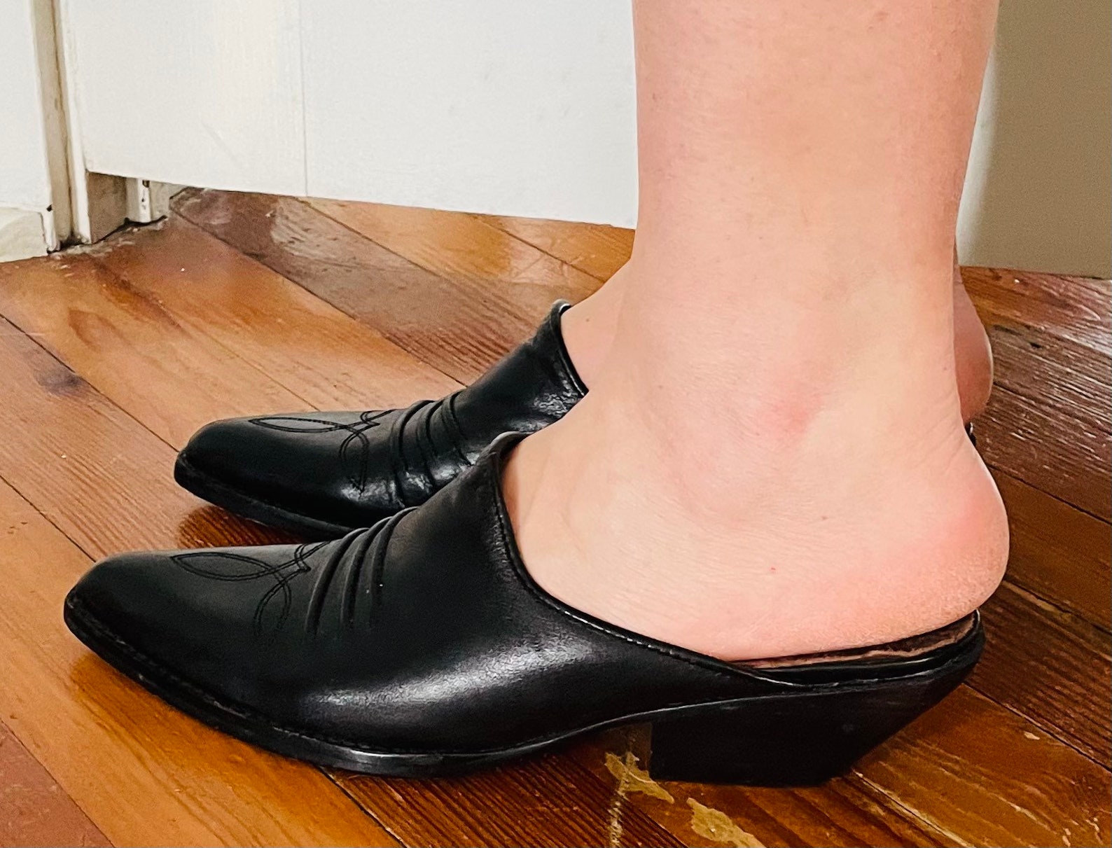 nak shoes mules