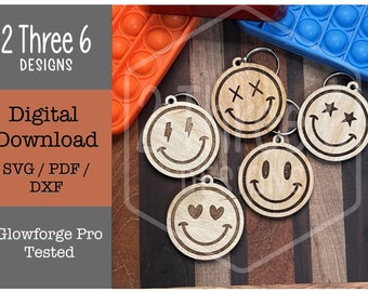 Digitaal bestand smiley-sleutelhangers: lasergesneden bestand, Glowforge, SVG/PDF/DXF, inspirerend, retro, vrolijk, houten sleutelhanger, acryl