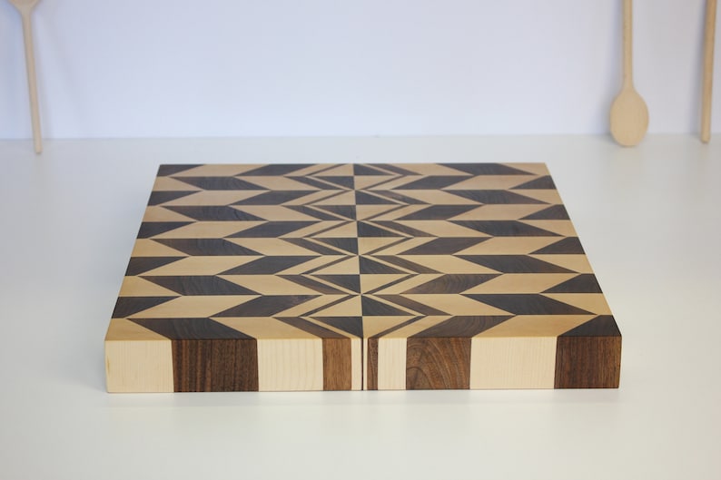 Beautiful Walnut Cutting Board Endgrain Cutting Board Chopping Board 3D cutting Board image 2