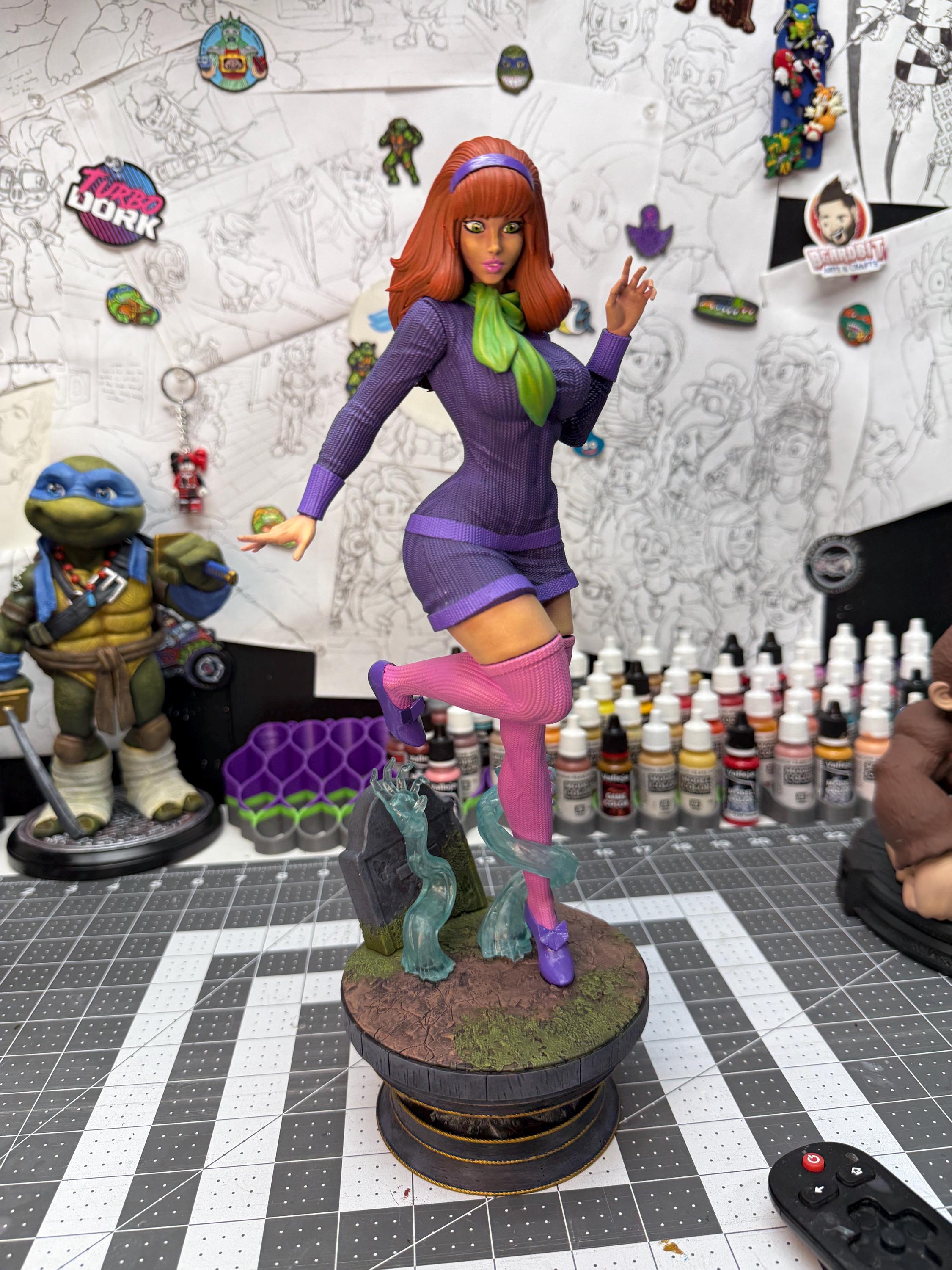 Custom Painted 3D Printed Pinup Daphne From Scooby Doo - Etsy