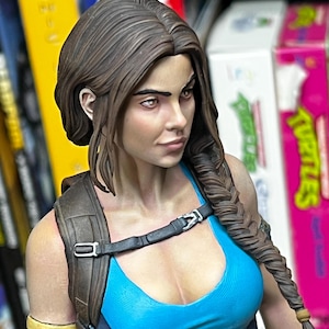Individuell bemalte 3D Gedruckte Lara Croft aus Tomb Raider
