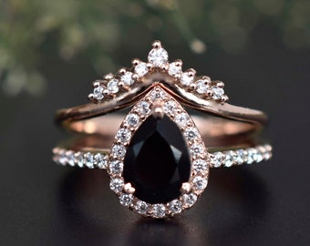 Conjunto de anillo de compromiso vintage de ónix negro en forma de pera, conjunto de anillo de boda antiguo de ónix negro, alianza de boda apilable, anillo nupcial art déco de ónix negro