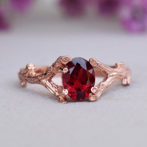 Vintage Garnet Engagement Ring, Garnet Twig Ring, Oval Garnet Ring, Nature Inspired Ring, Unusual Branch Garnet Ring, Tree Engagement Ring
