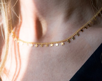 Dainty Gold Star Choker Necklace: Delicate Boho Layered Charm