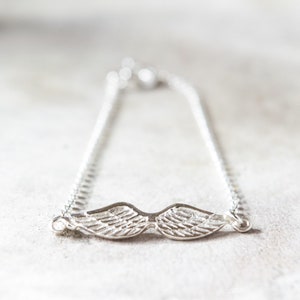 Sterling Silber Engel Flügel Bettelarmband: Verstellbarer zierlicher Schmuck