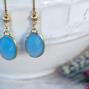 Blue drop earrings dangle, Bridesmaid earrings, Wedding earrings gold, Blue crystal earrings, Bohemian wedding gift, Blue statement earrings