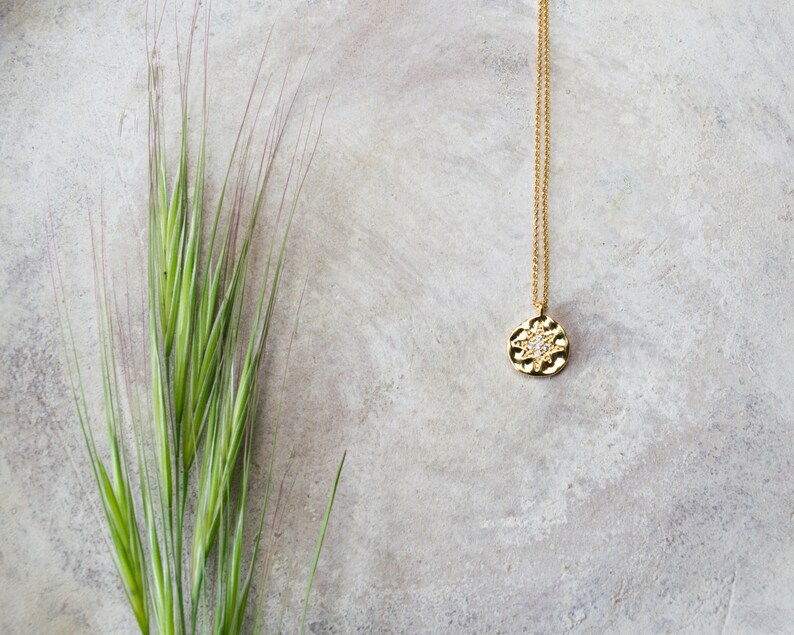 Delicate vintage star necklace Layered star choker necklaces for women Dainty gold coin necklace with cz star Boho medallion pendant