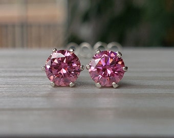 Genuine Moissanite Diamond Pink 5mm Round Faceted Stud Earrings